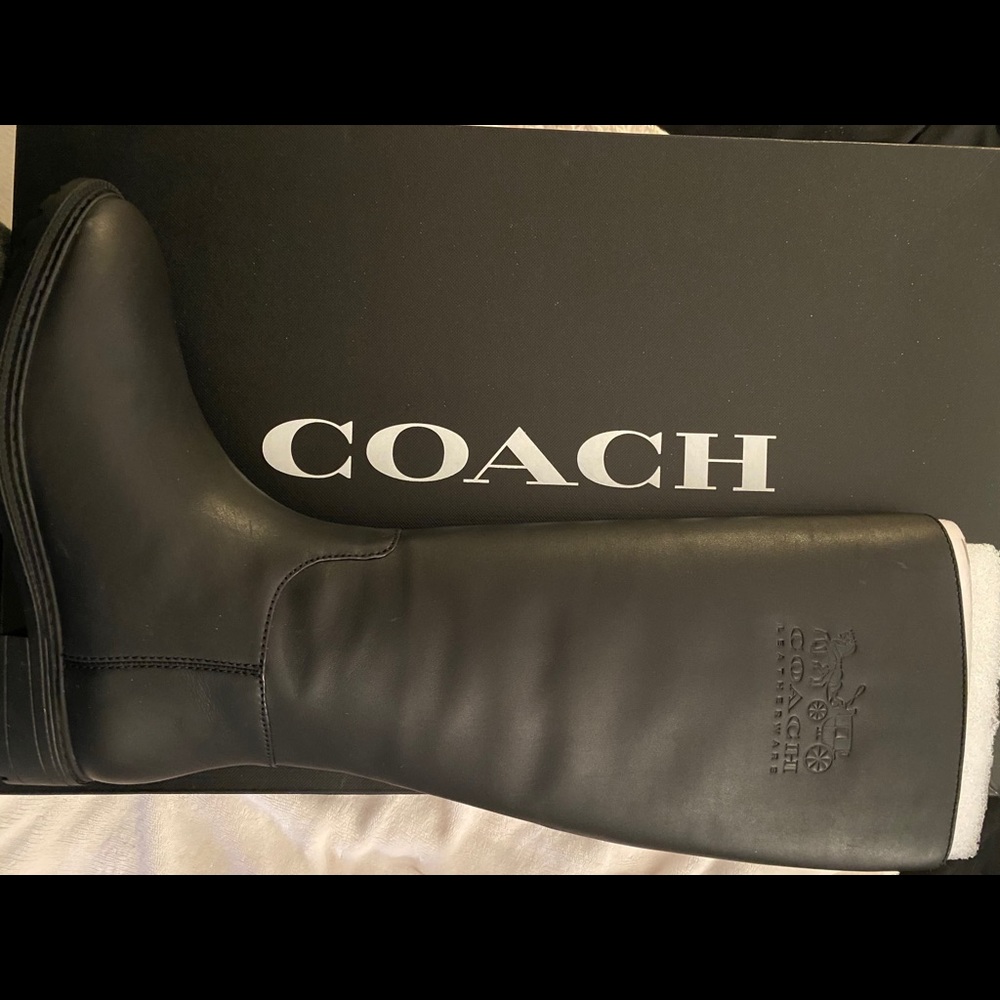 Black Coach Boats - Picture 5 of 5